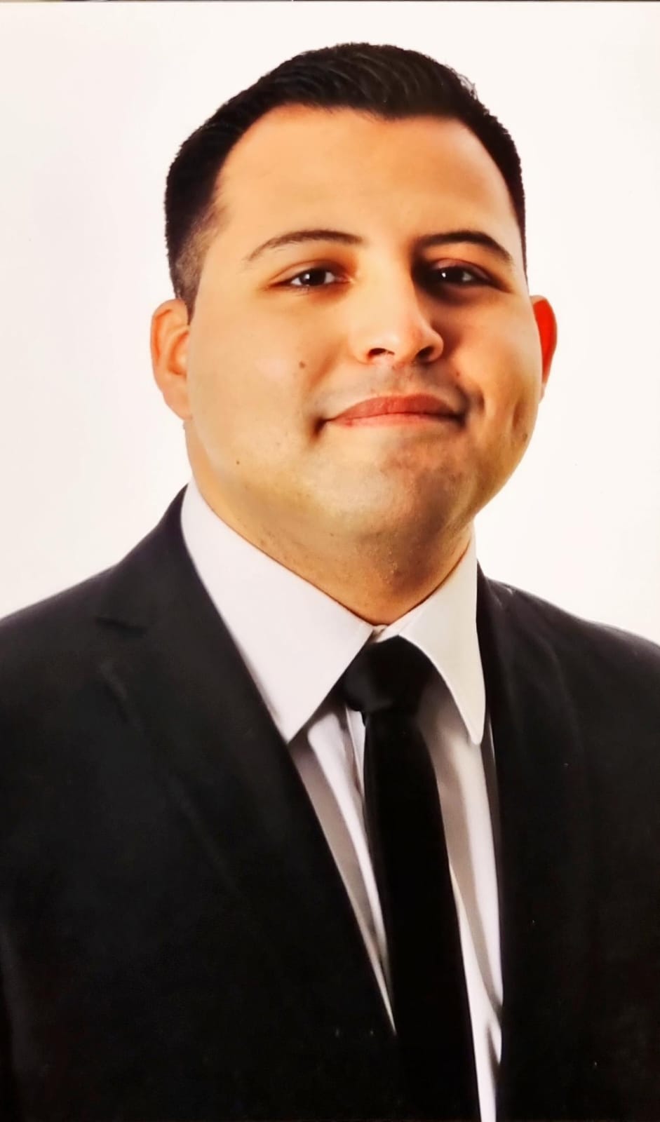 Bruno-Taboada-Moreno-Socio-del-Centro-Mexicano-de-Enfermedades-Inflamatorias-Oculares.jpeg